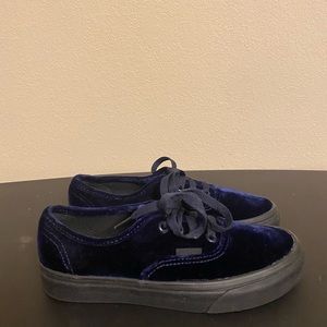 Vans Authentic Velvet Navy/Black Women's Classic Skate Shoes size 5